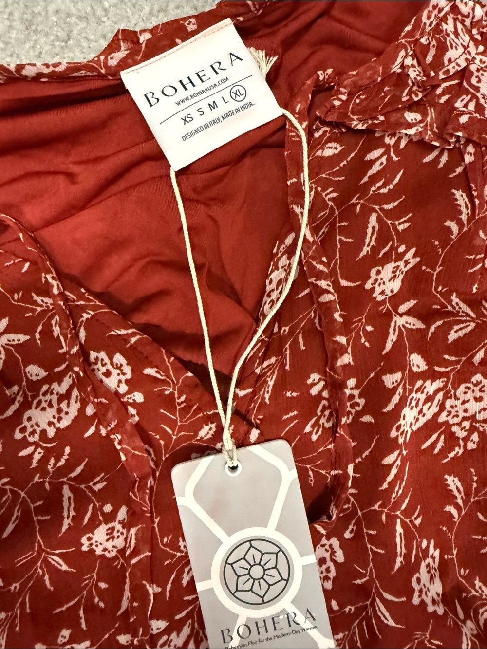 NWT Red Floral Button-Down Blouse XL - Picture 3 of 3